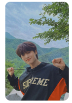 Yang Jeongin (I.N) 10