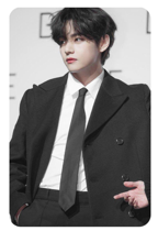 Kim Taehyung (V) 11